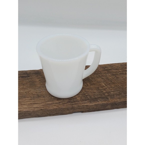 Vintage Milk Glass Fire King D Handle Mug Cup MCM Mid Century Modern - Picture 2 of 7